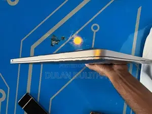 Apple MacBook Air M1