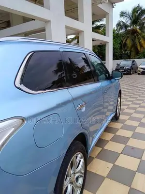 Mitsubishi Outlander 2015