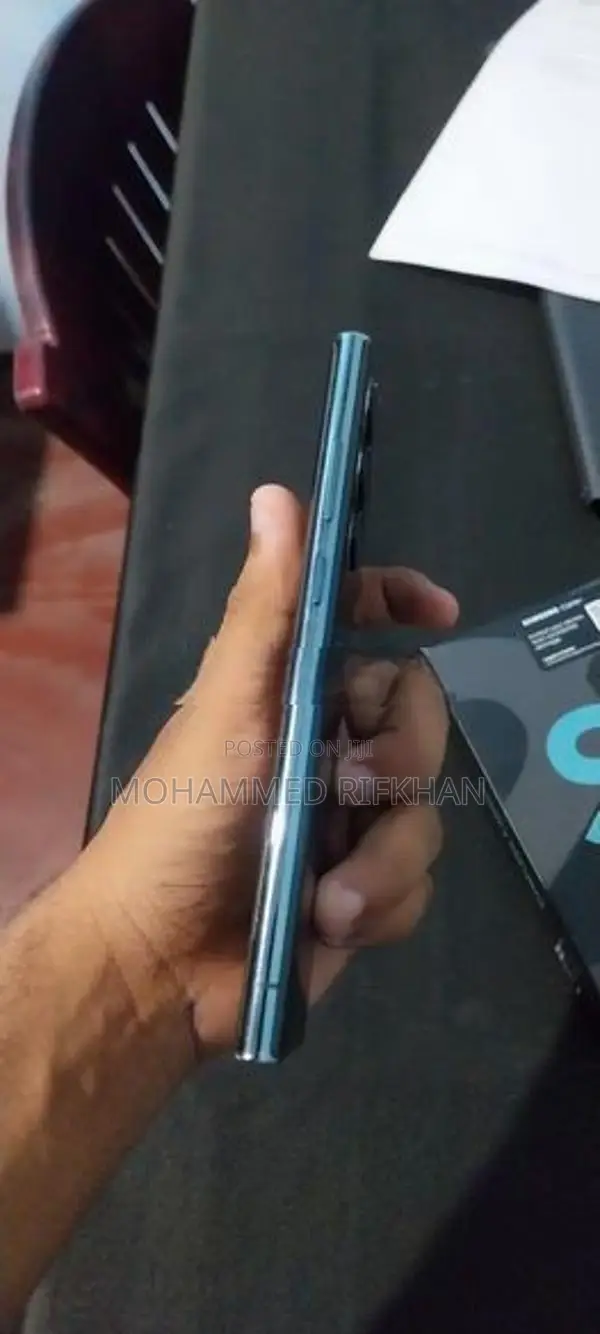 Samsung Galaxy S22 Ultra (Used)