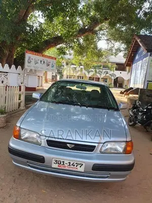 Toyota Corsa 1996