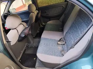Kia Sephia 2000
