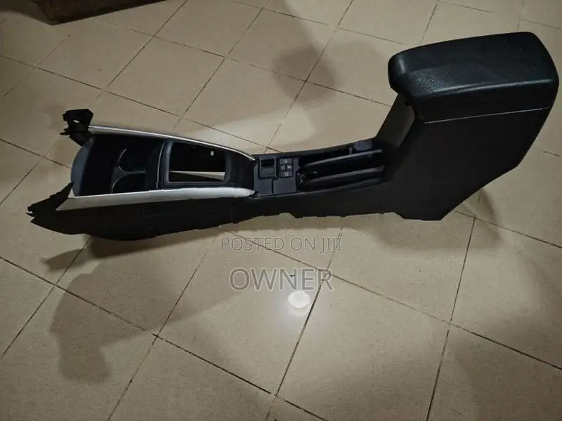 Toyota Axio Console Box