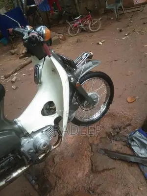 Honda Super Club 90 1997