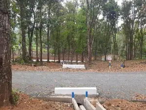 Residential land for sale in Nelundeniya