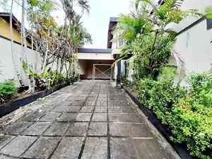 4 Bedrooms Modern House Rent Mirihana Nugegoda