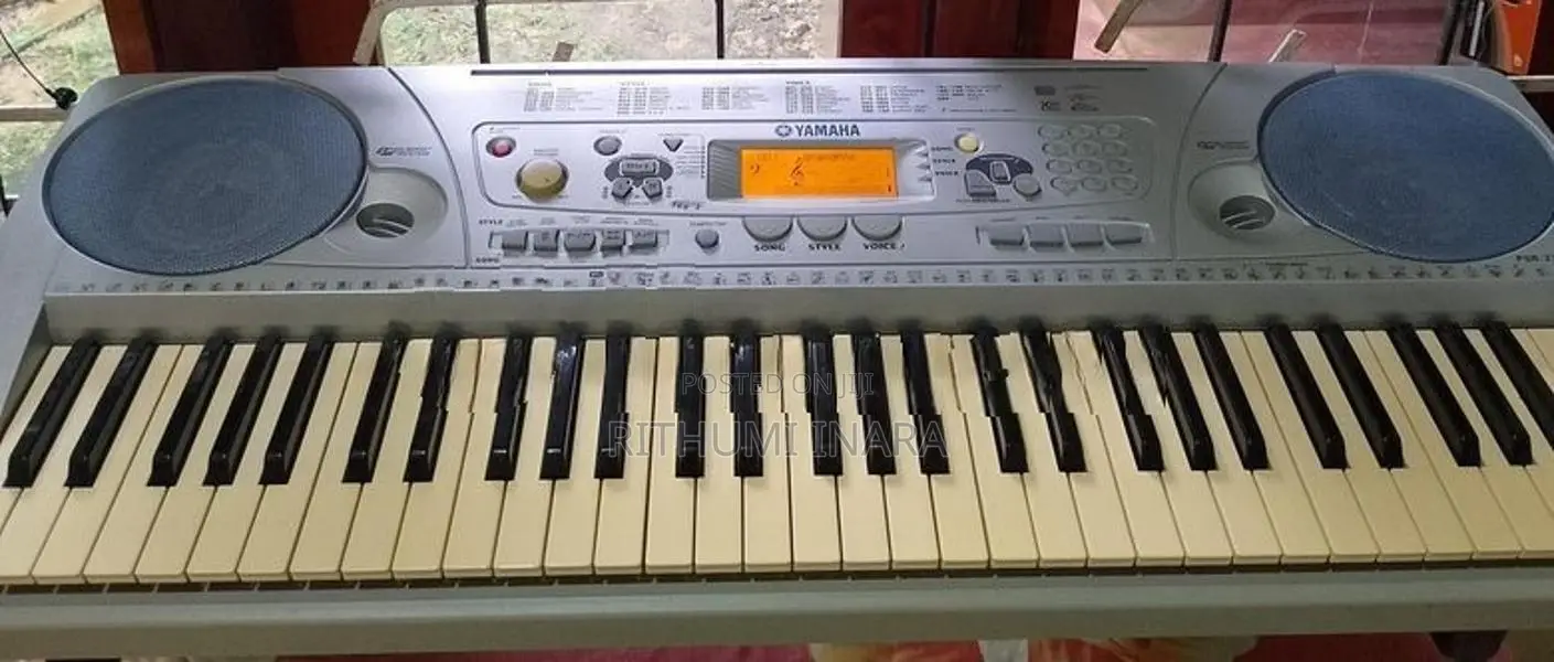 Yamaha PSR 275 Keyboard