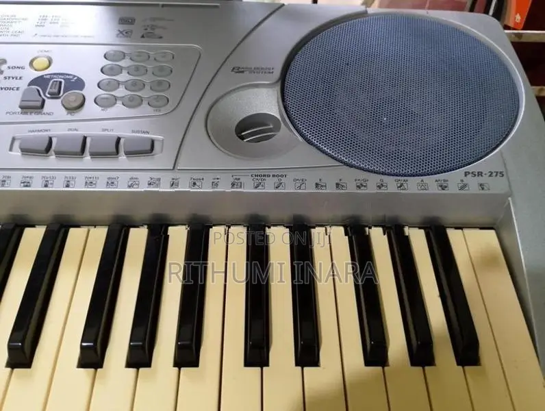 Yamaha PSR 275 Keyboard