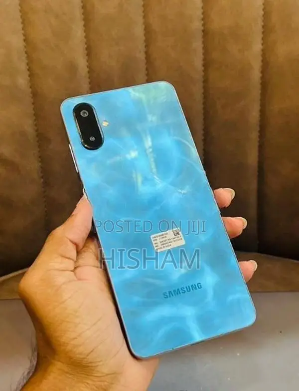 Samsung Galaxy F06 128GB (Used)