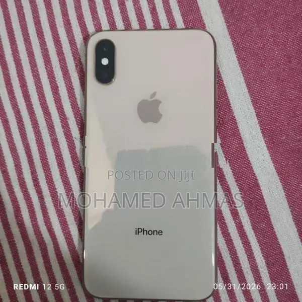 Apple iPhone XS (Used)