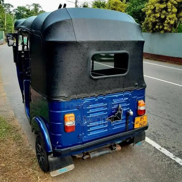 Bajaj RE 2009