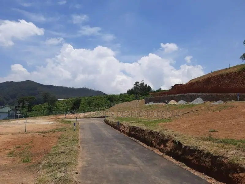 Mountain view land for sale in Nuwaraeliya