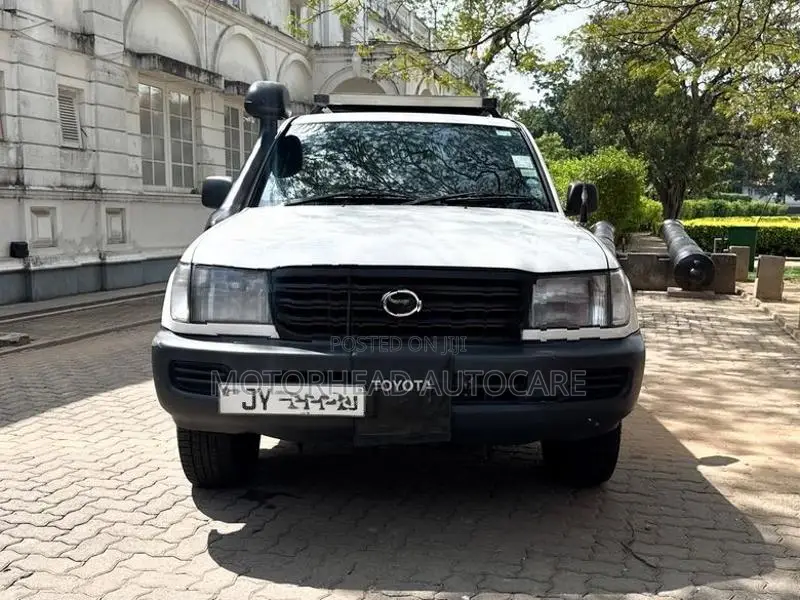 Toyota Land Cruiser Prado 2005
