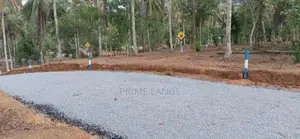 Land for Sale in Kahathuduwa