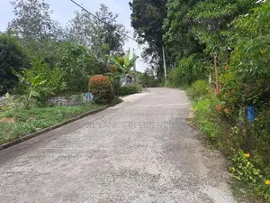 Residential land for sale in Uthuwankanda