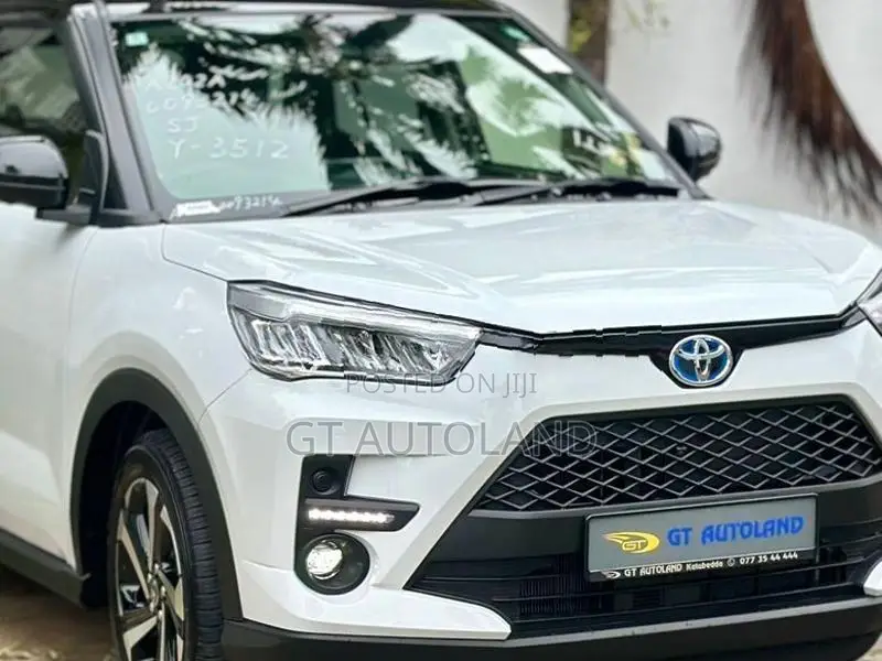 Toyota Raize Z Hybrid AutoParking 2026