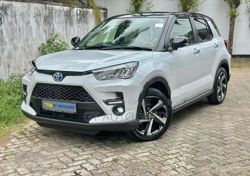 Toyota Raize Z Hybrid AutoParking 2026