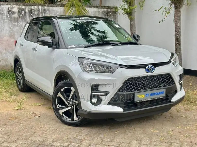 Toyota Raize Z Hybrid AutoParking 2026
