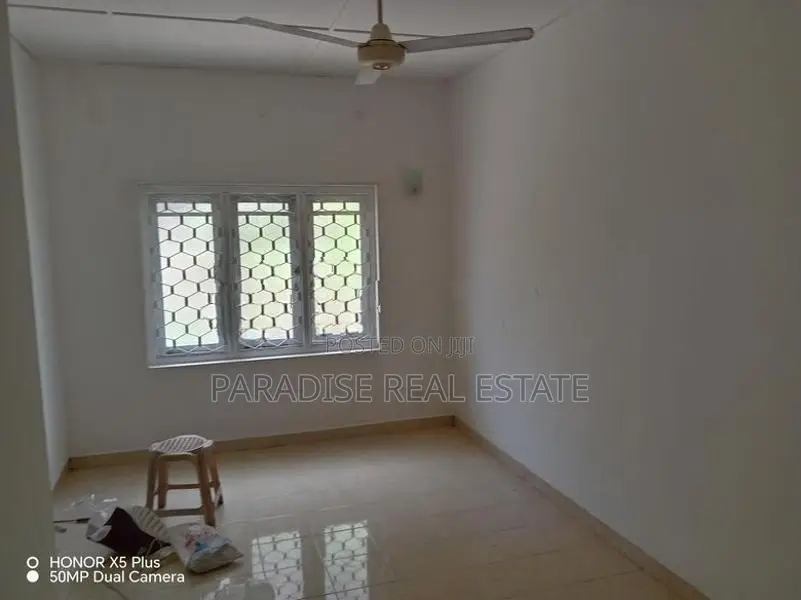 Single Storey House for Rent in Mount Lavinia Close to Galle Road