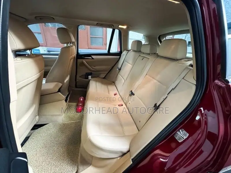 BMW X3 2012