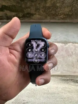 Apple iWatch Series 7