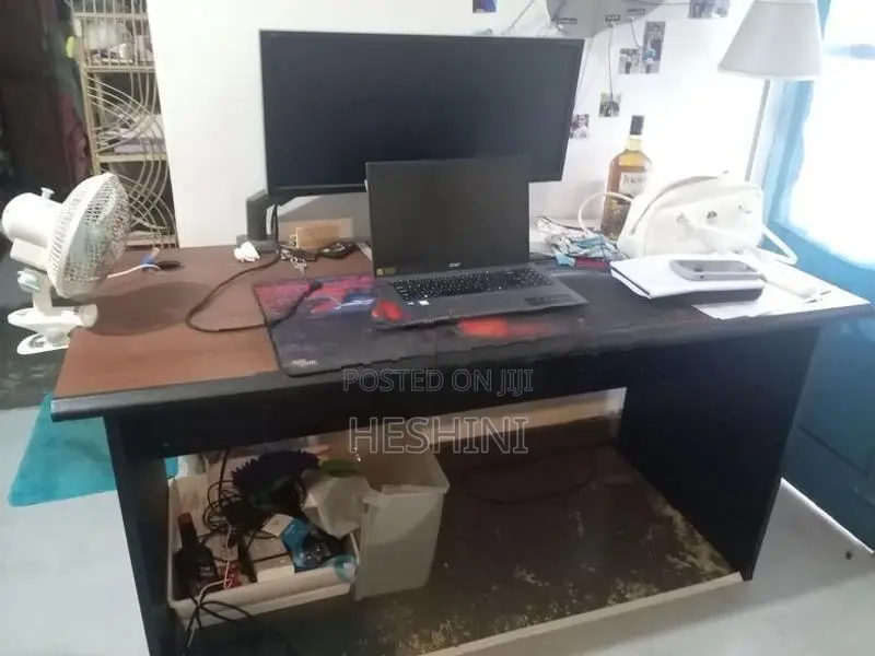 Computer Table