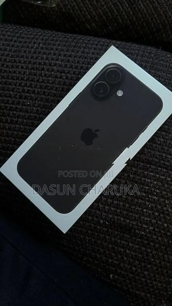 Apple iPhone 16 (Used)