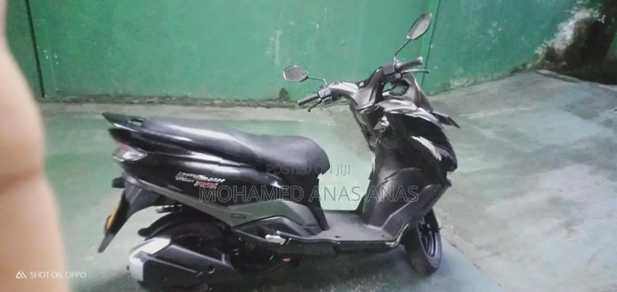 Suzuki Burgman 2019