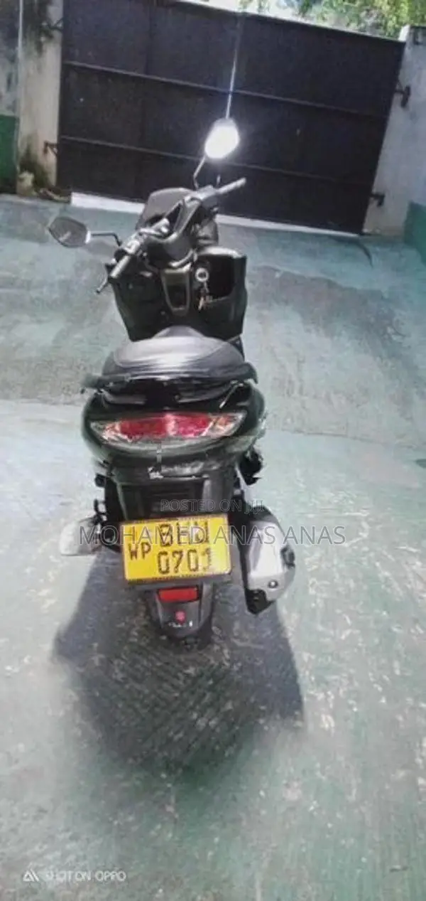 Suzuki Burgman 2019