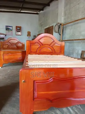 6x4 Double Size Bed Mahogany