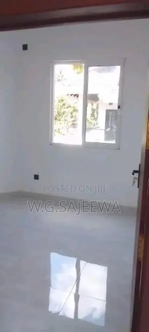Newly Built Upstair House Rent in Negombo