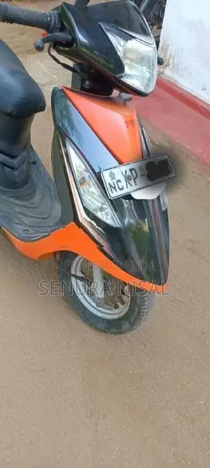 TVS Streak 2012