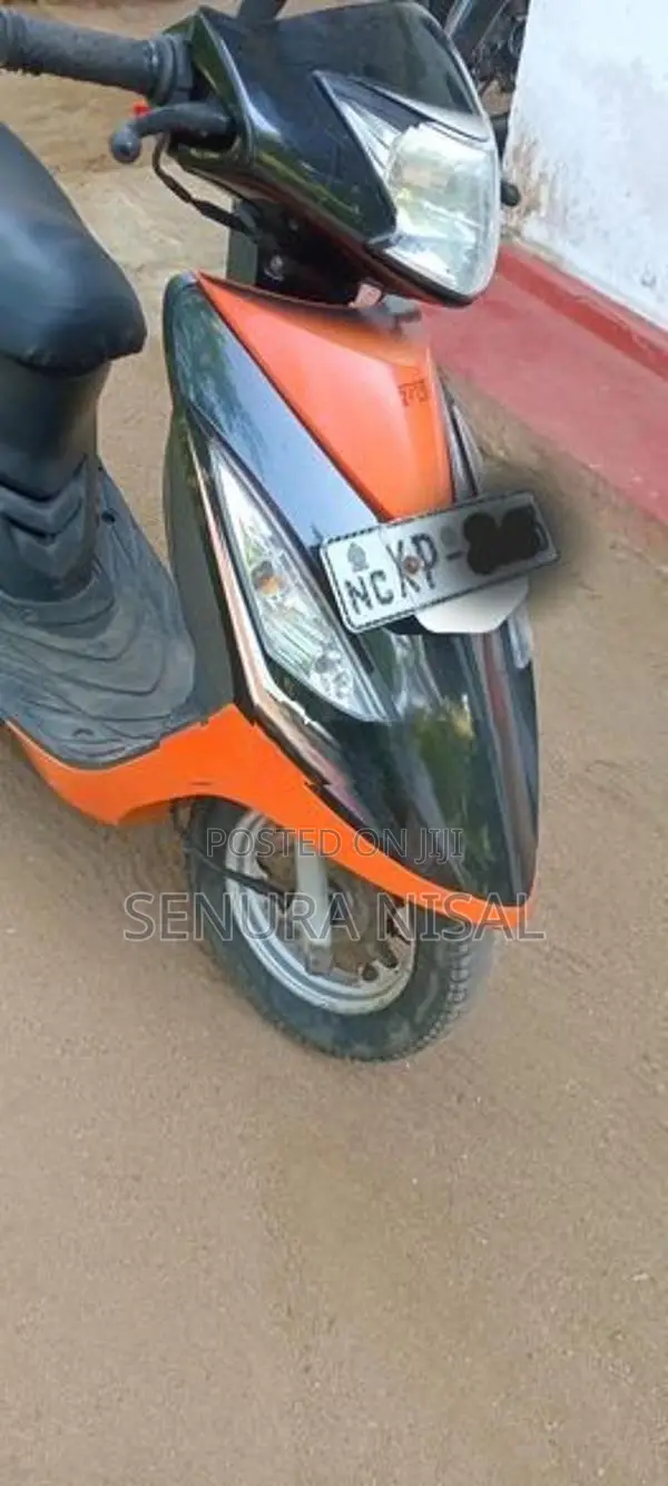TVS Streak 2012