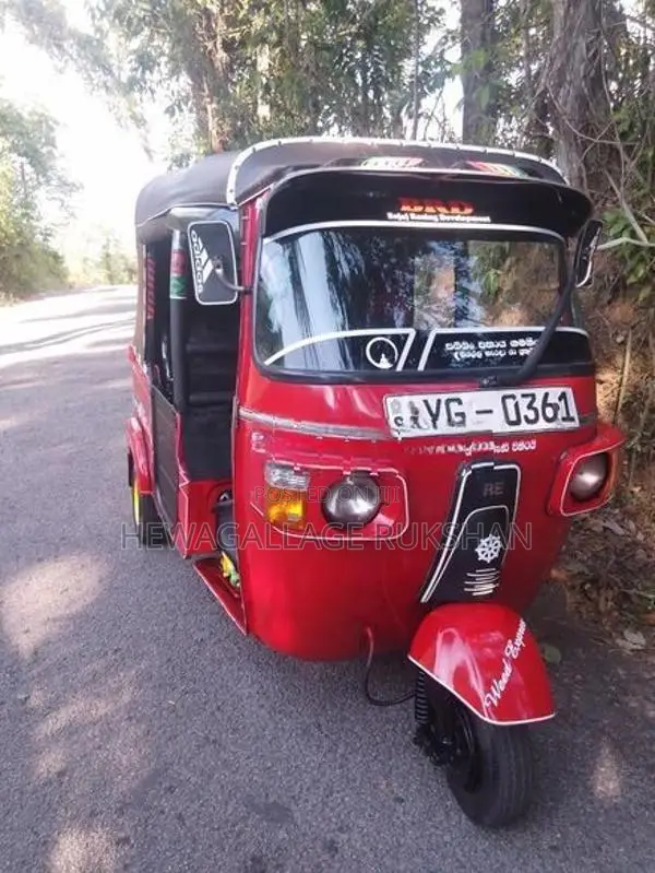 Bajaj RE RE-205 2010