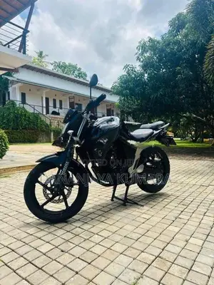 Yamaha FZ 2016
