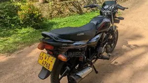 Bajaj Platina 125cc 2011
