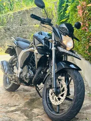 Yamaha FZ 2016