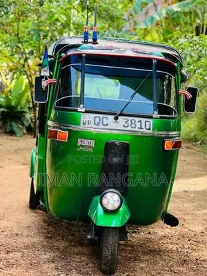 Bajaj RE 2005