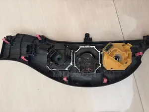 Toyota Vitz 130 Air Conditioner (A/C) Switch