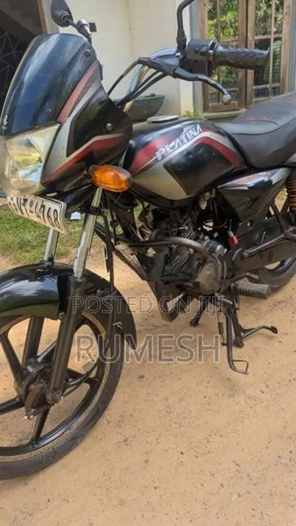 Bajaj Platina 125cc 2011