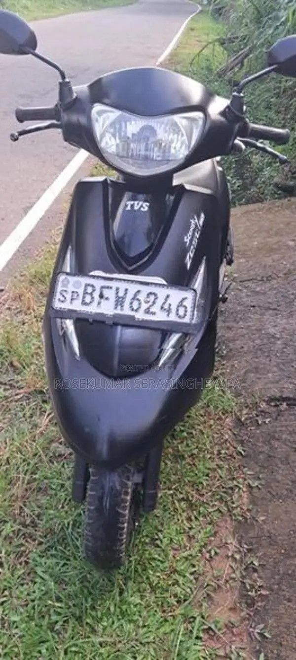 TVS Zest 2017