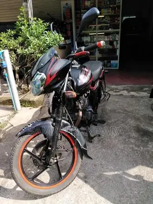 Bajaj Discover 2011