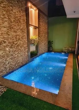 Luxury House with Pool For Sale Facing Kahanthota Road Malabe