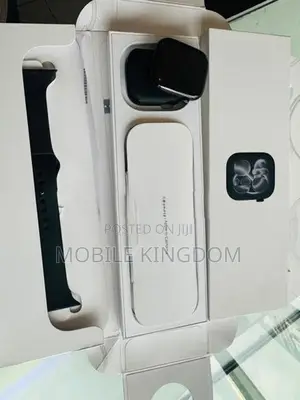 Apple Watch Series 11 46MM