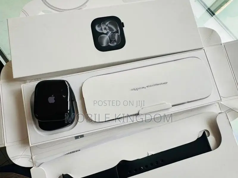 Apple Watch Series 11 46MM