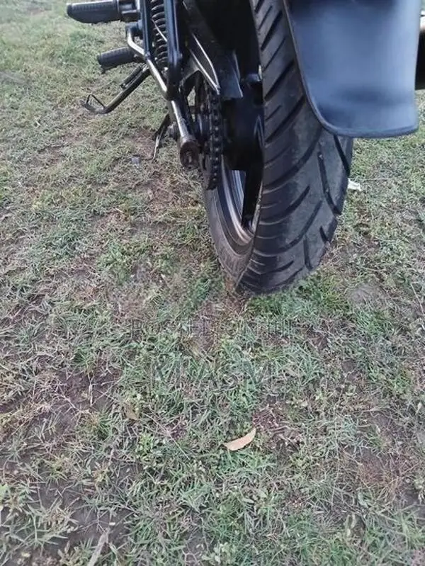 Bajaj Pulsar 180 2012