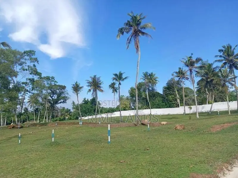 Land for Sale in Hikkaduwa