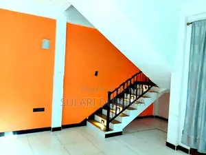 House for Sale in Yakkala – 6.2 Perch Land, 2 Bedrooms, Clear Deeds