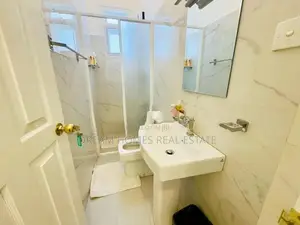 Stylish 2-Story Modern Home for Sale in Hokandara