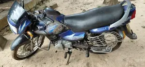 TVS Victor 2003