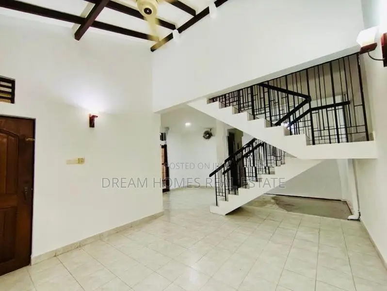 House for Sale in Athurugiriya – Olympus Residencies